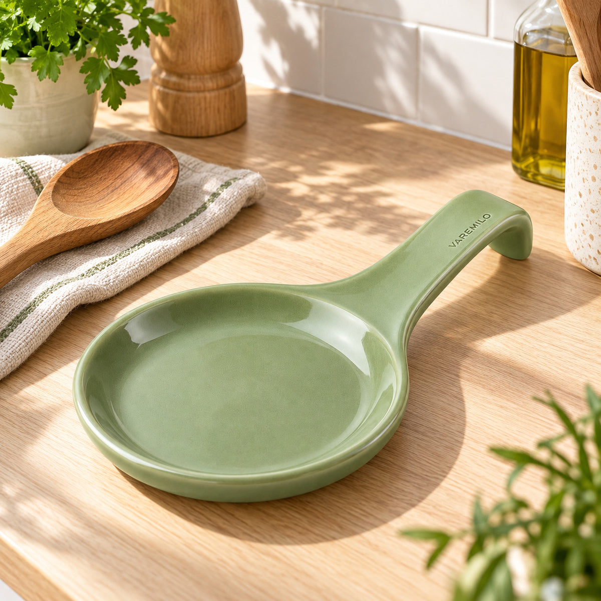 Varemilo Rest Spoon Tray main 2